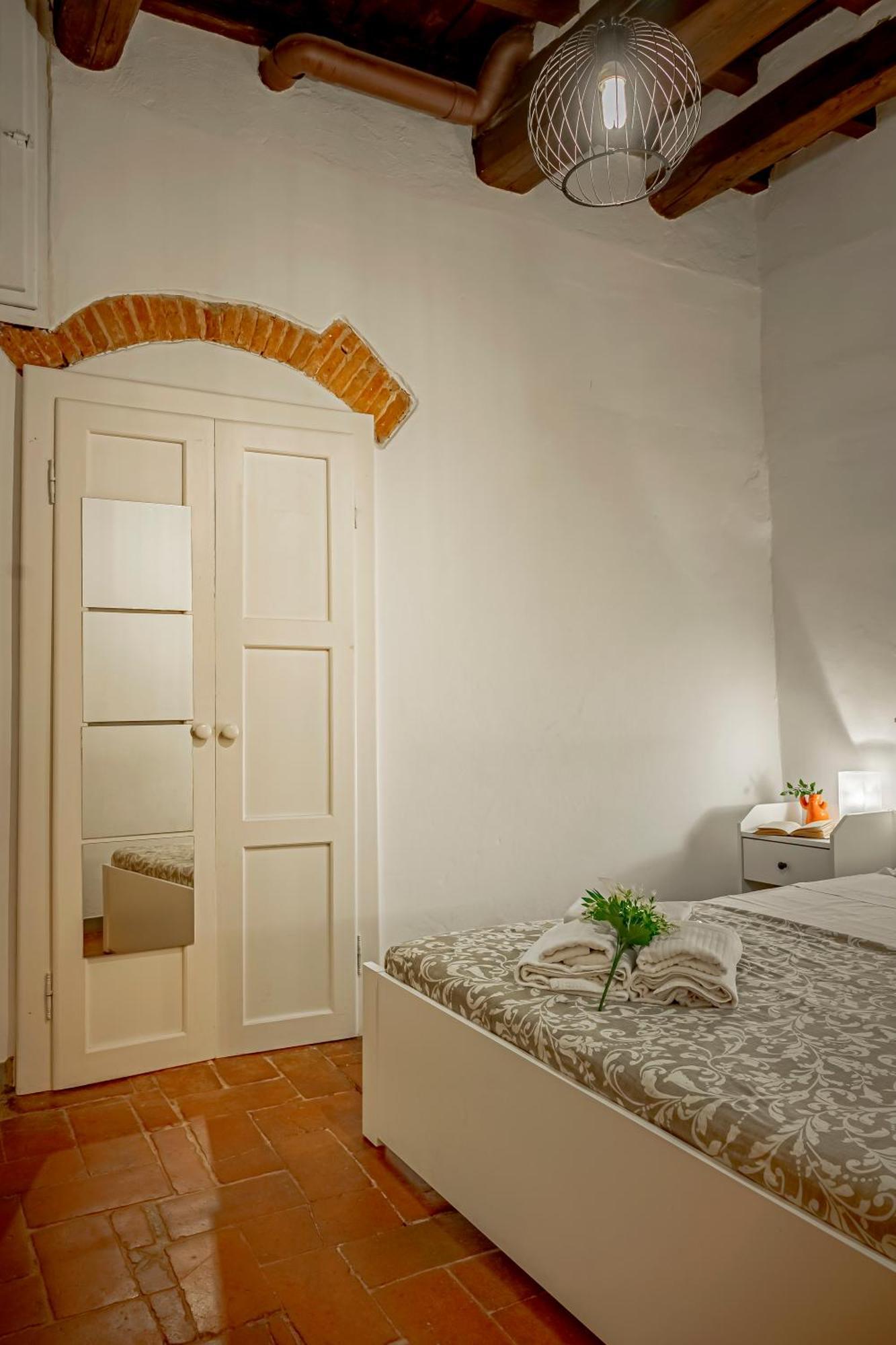 Dante'S Room Dei Cerchi Florencia Exterior foto
